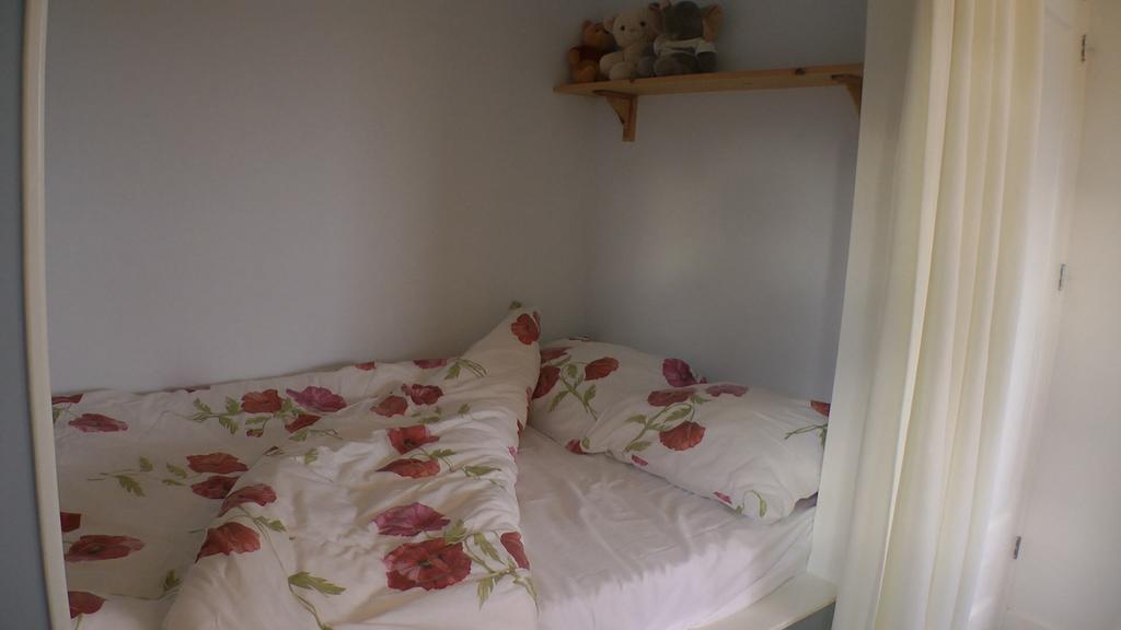 Bed And Breakfast Hoeve Chapeau 캇우드 객실 사진